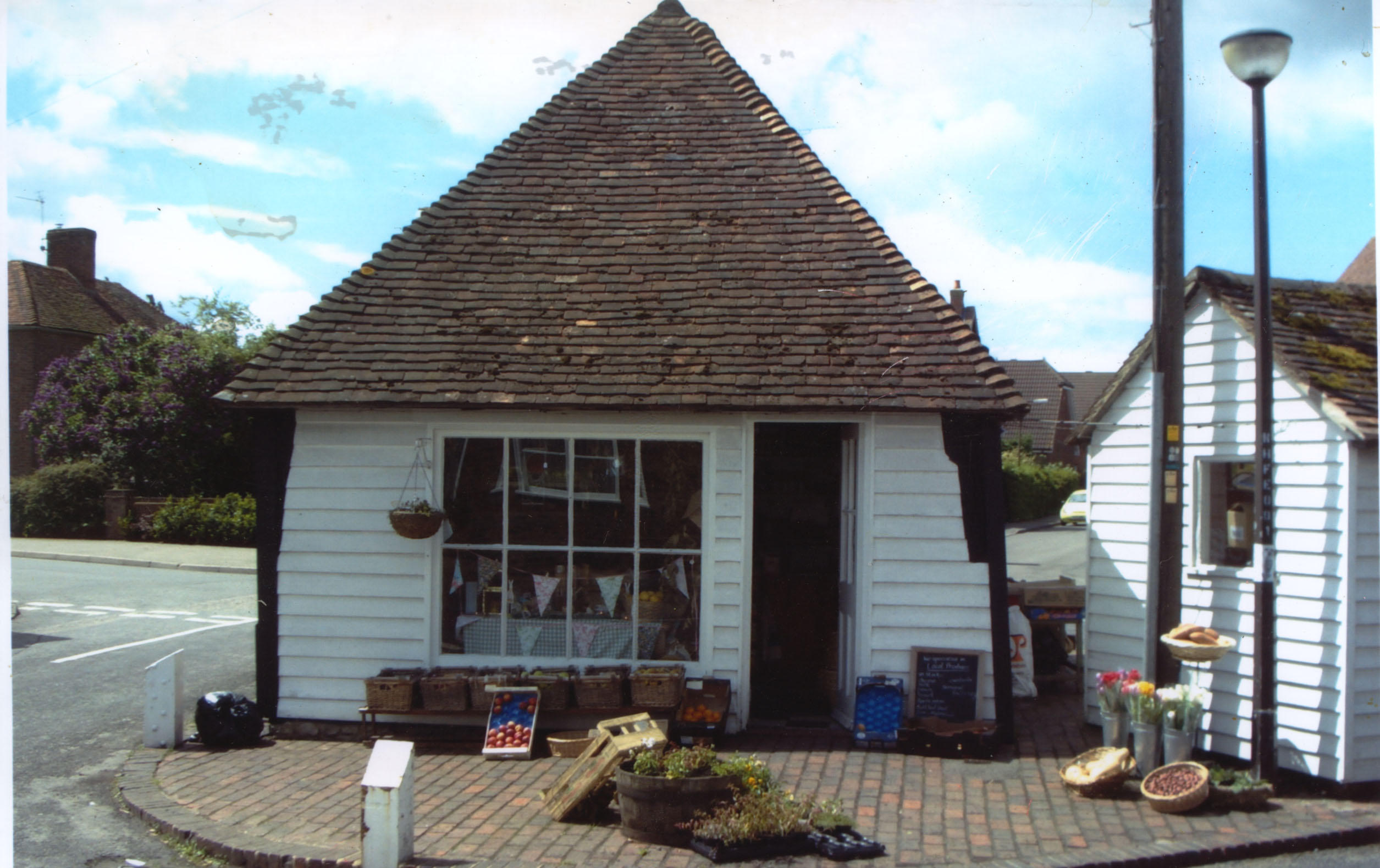 Farmshop4.jpg (432531 bytes)